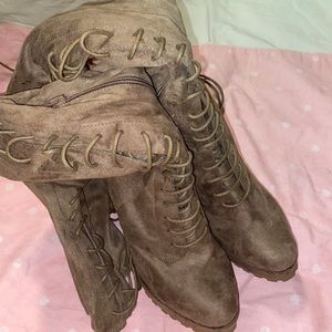 Womens ShoeDazzel Thigh High Laced Up High Heels